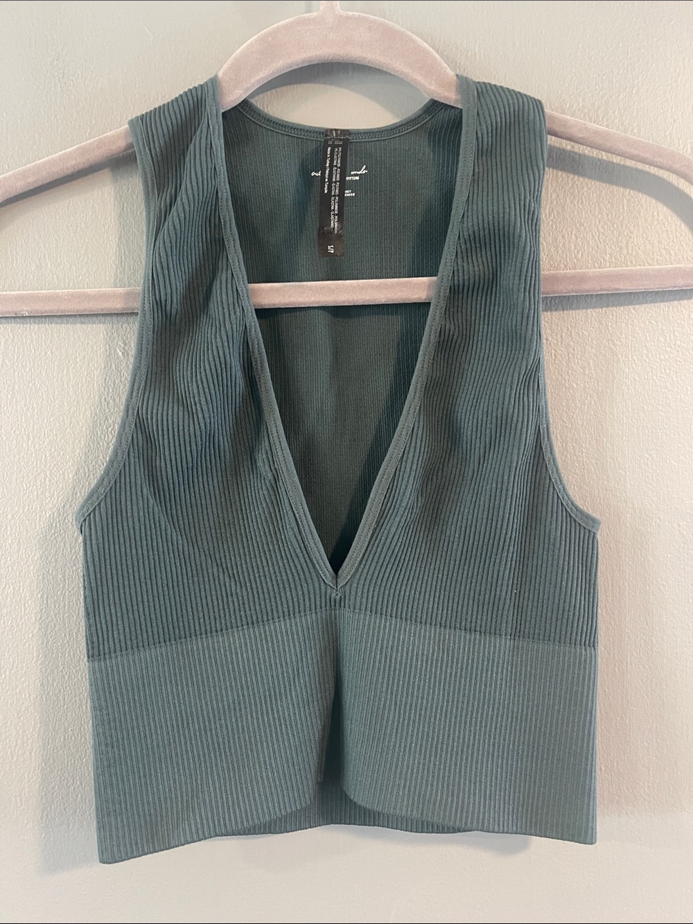 Out From Under Ribbed Top size Small